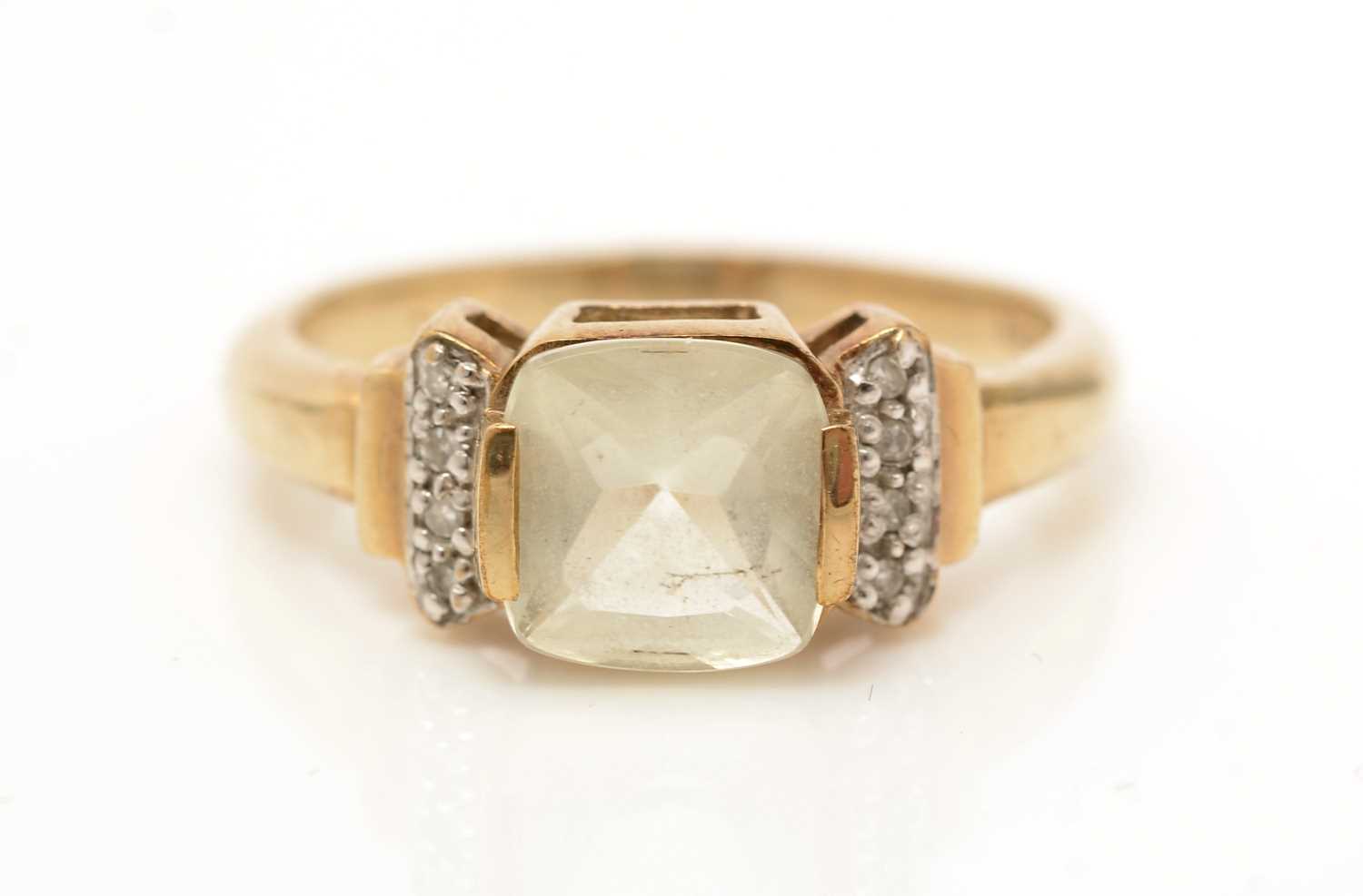 An orthoclase and diamond ring, - Image 2 of 3