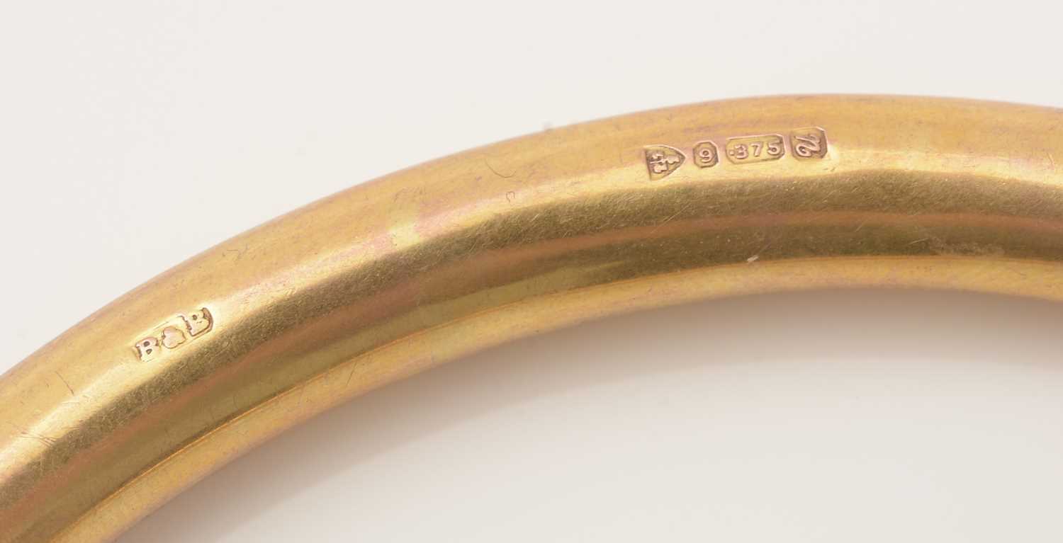 A 9ct yellow gold bangle, - Image 2 of 3