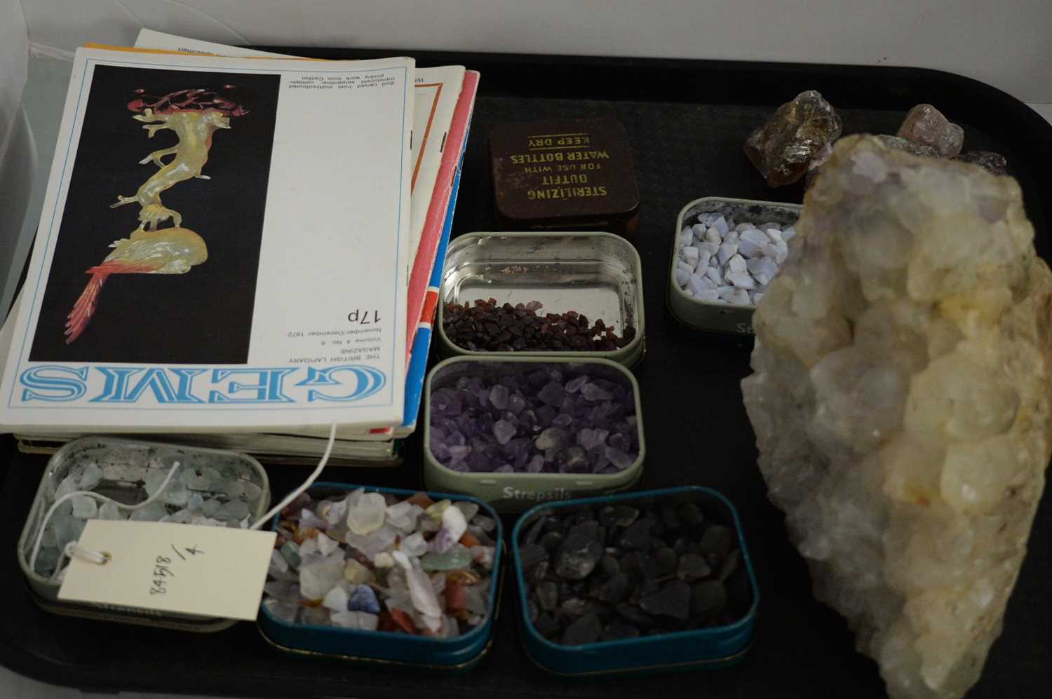 Mineral specimens and gem; and a chess set - Image 4 of 4