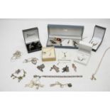 A selection of silver and other jewellery,