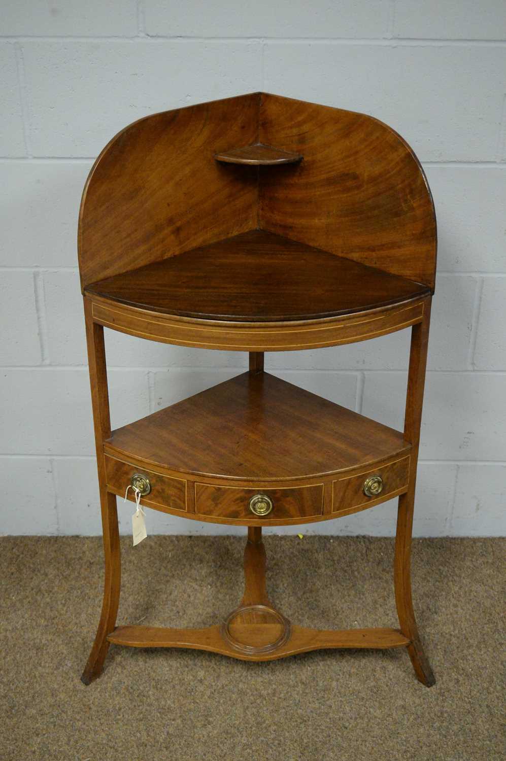 A Georgian mahogany corner washstand