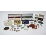 A collection of costume jewellery,