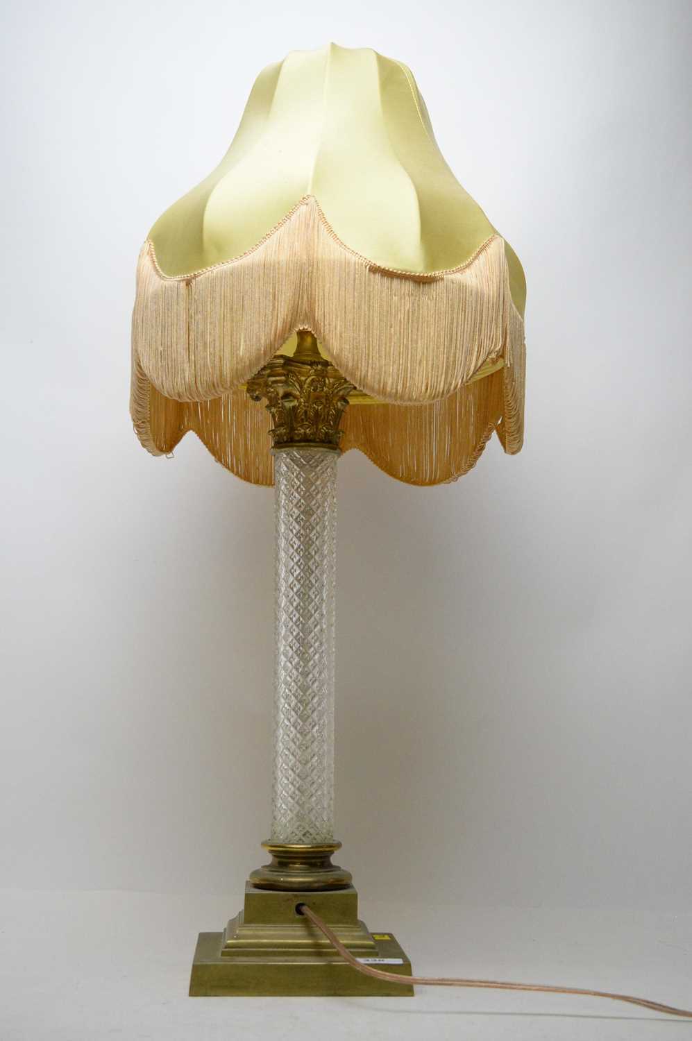 A 20th Century gilt metal table lamp.