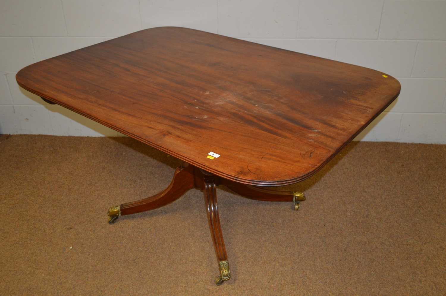 A 19th Century mahogany pedestal dining table. - Image 3 of 7