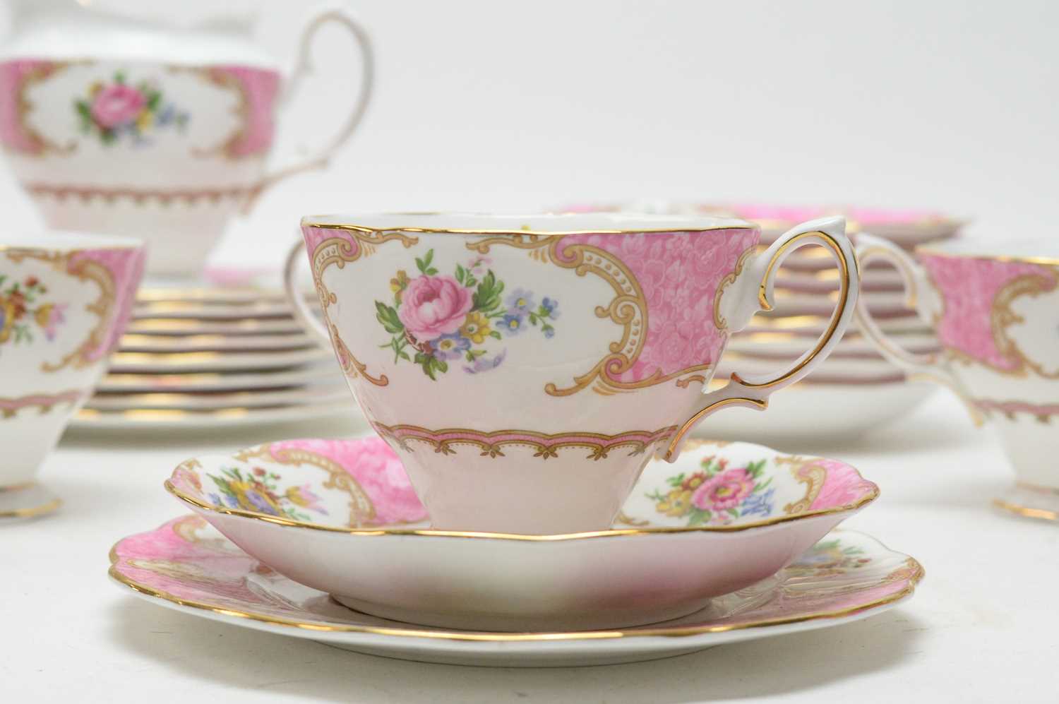 Royal Albert ‘Lady Carlyle’ floral decorated tea service - Image 2 of 4