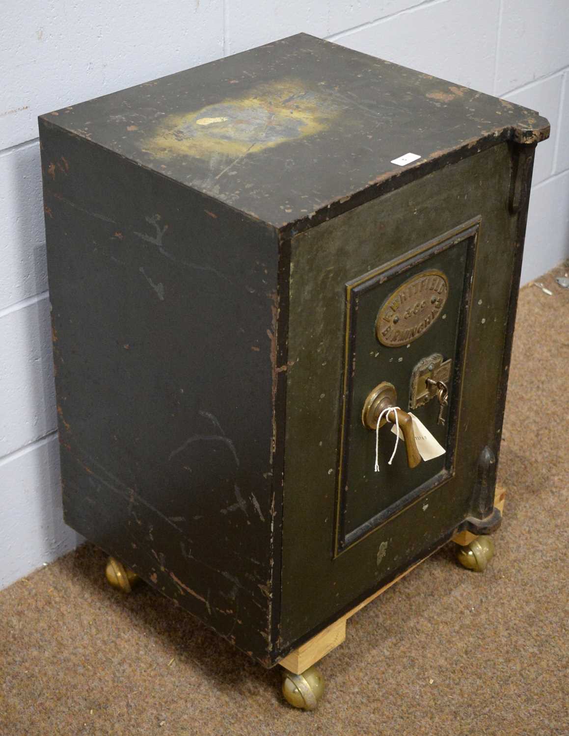 F. Wickfield & Co., Birmingham: a vintage cast metal safe. - Image 6 of 8