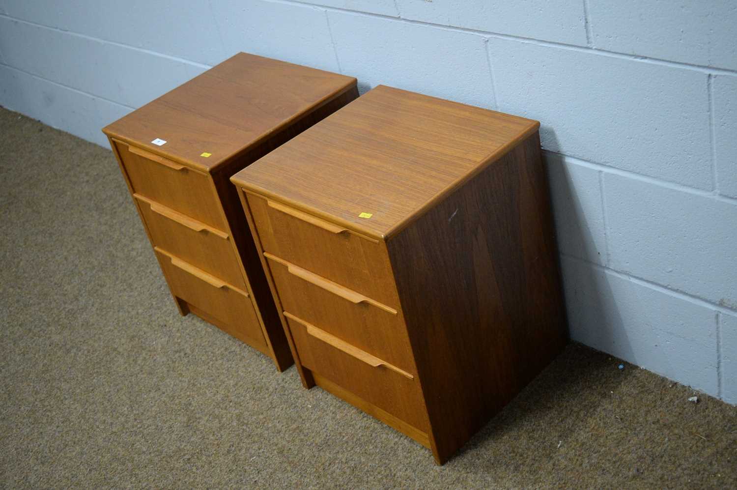 A pair of mid Century teak veneered bedside chests. - Image 3 of 5