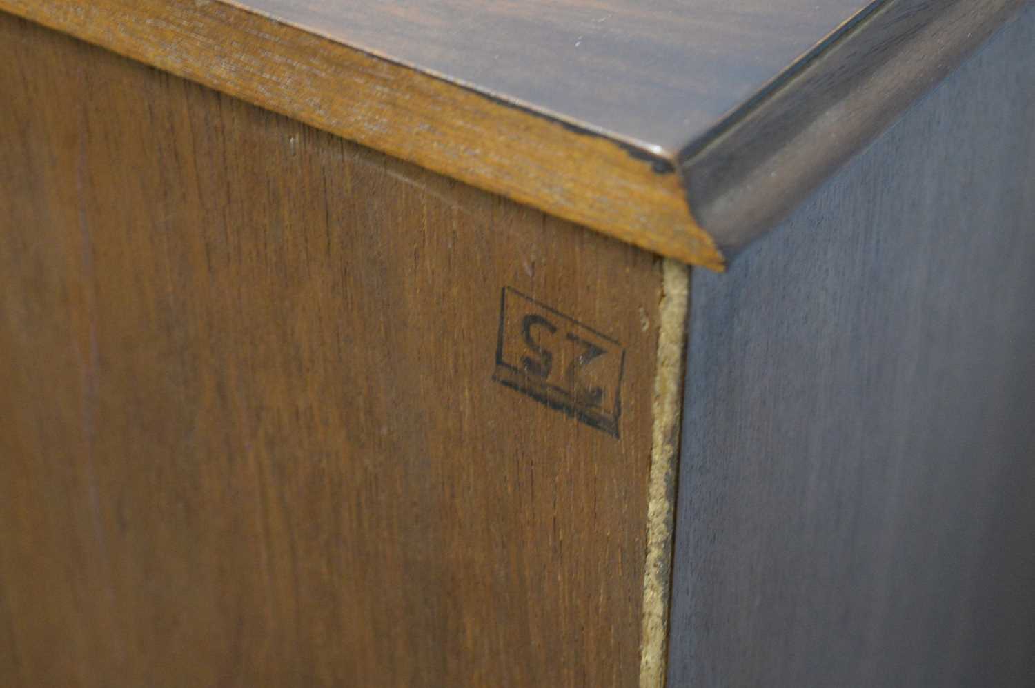 A Georgian-style reproduction serpentine chest. - Image 6 of 6