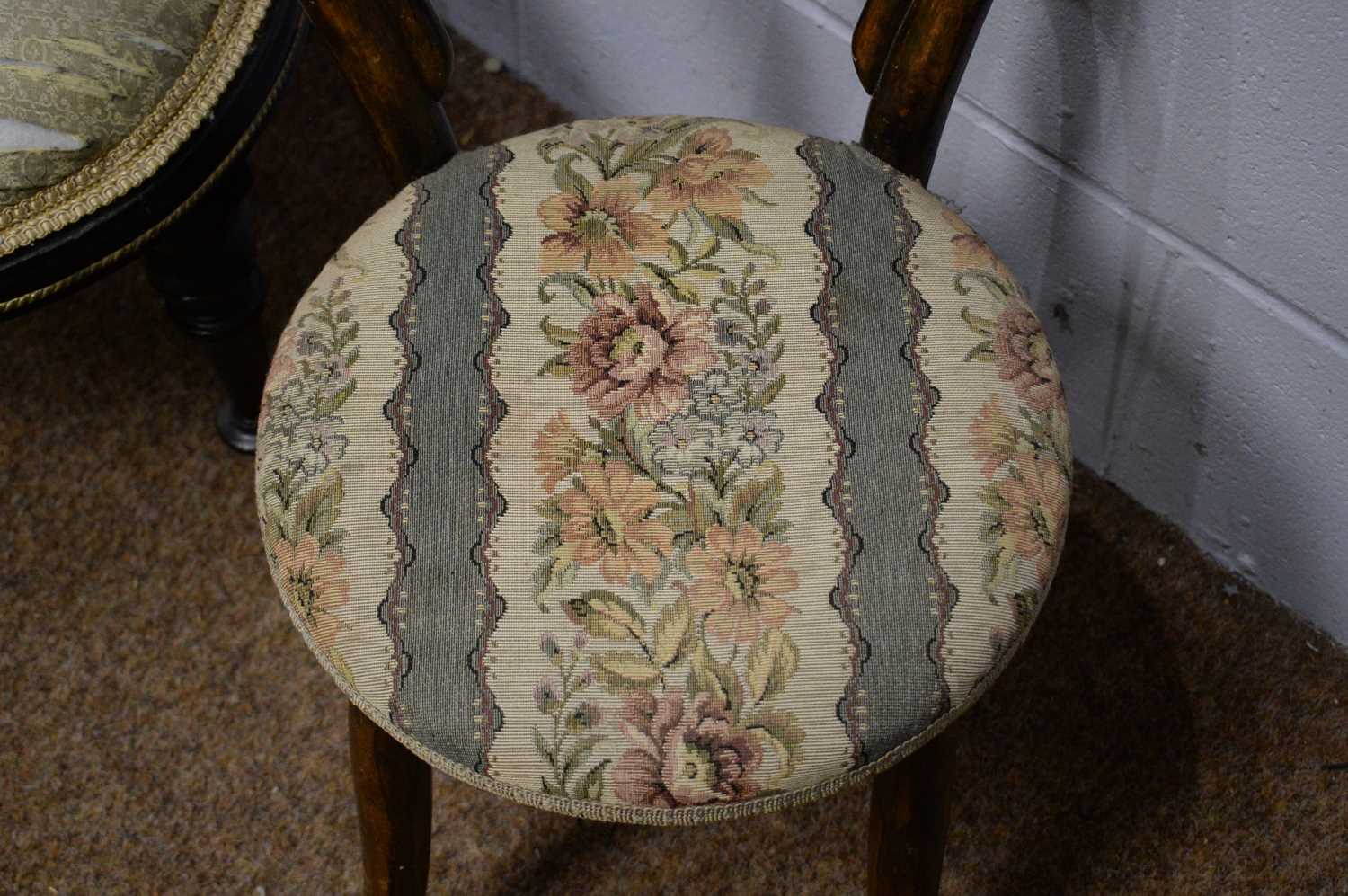 Victorian child's button back chair; and a child's Bentwood chair. - Image 5 of 6