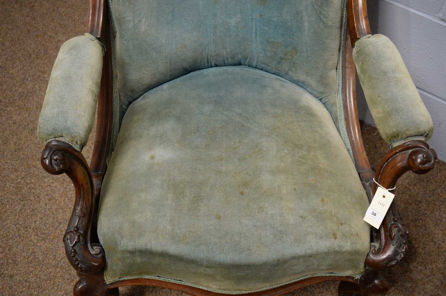 A Victorian carved mahogany and button back open armchair - Image 4 of 6