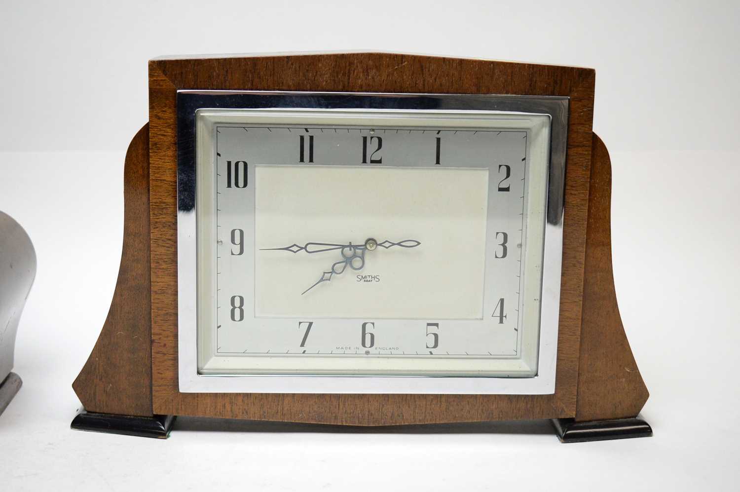 An Art Deco Smiths mantel clock; and another Art Deco mantel clock - Image 3 of 5