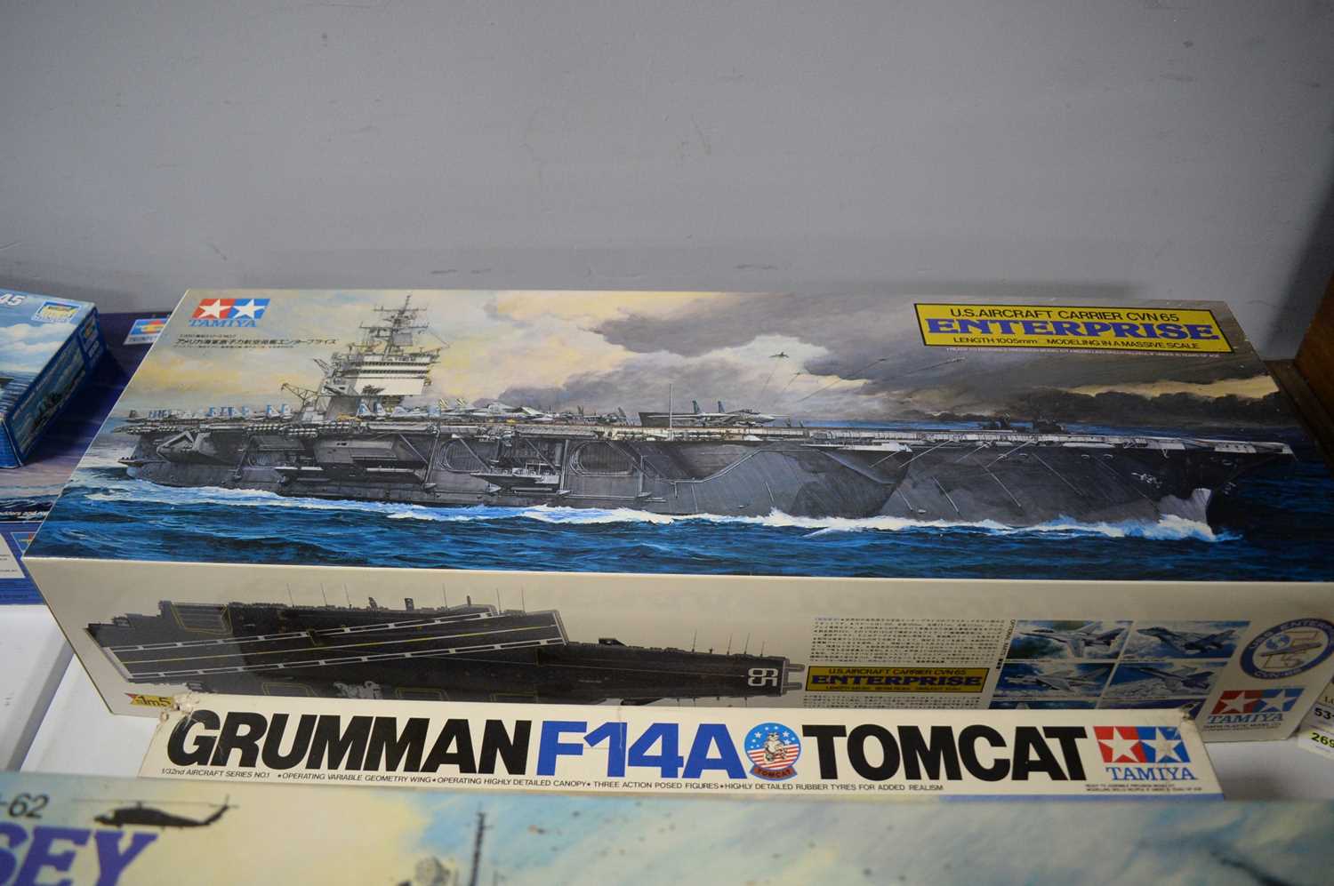 A selection of Tamiya scale model kits. - Image 4 of 4