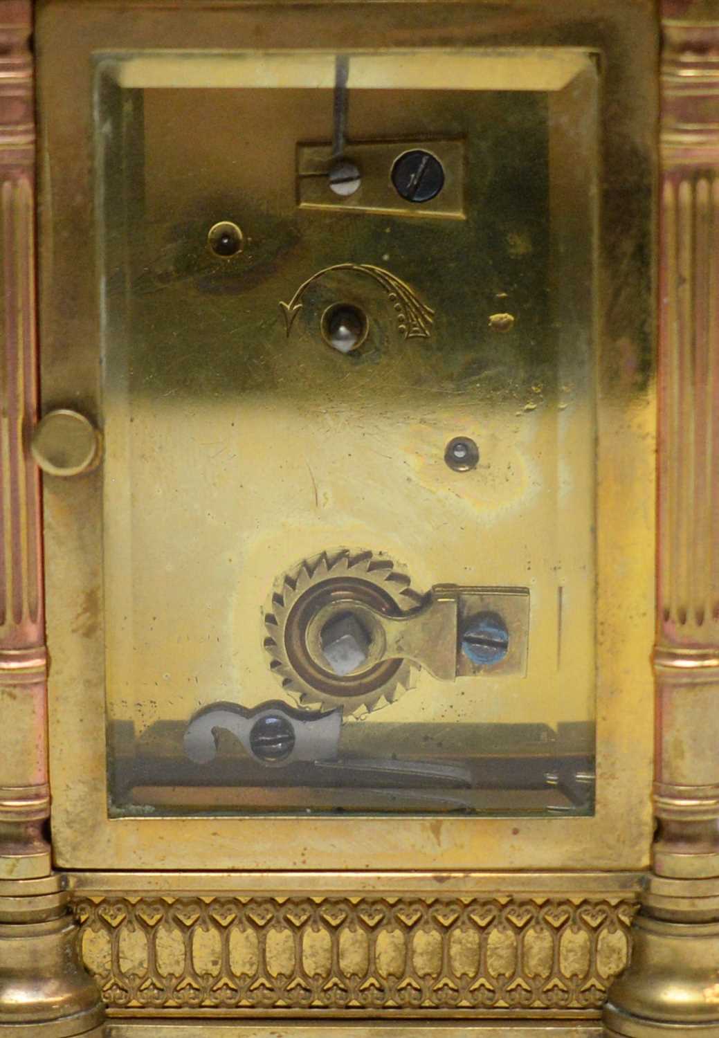 A late 19th Century brass carriage clock. - Image 4 of 6