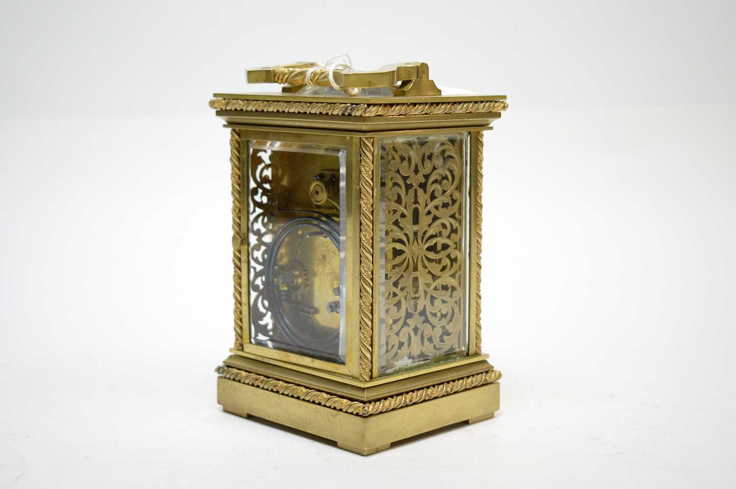 A 19th Century brass cased carriage clock. - Image 3 of 6