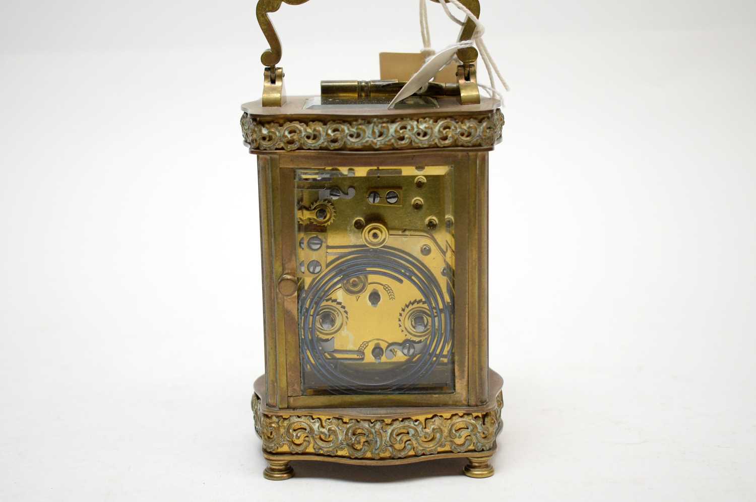 A late 19th Century brass cased carriage clock. - Image 4 of 6