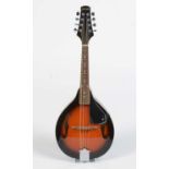 Stagg M29 mandolin
