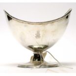 Elkington & Co for Cunard Steamship Co Ltd: a plated boat shaped sugar bowl,