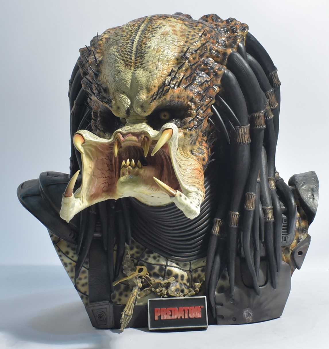 Sideshow Collections Predator: Predator Bust,