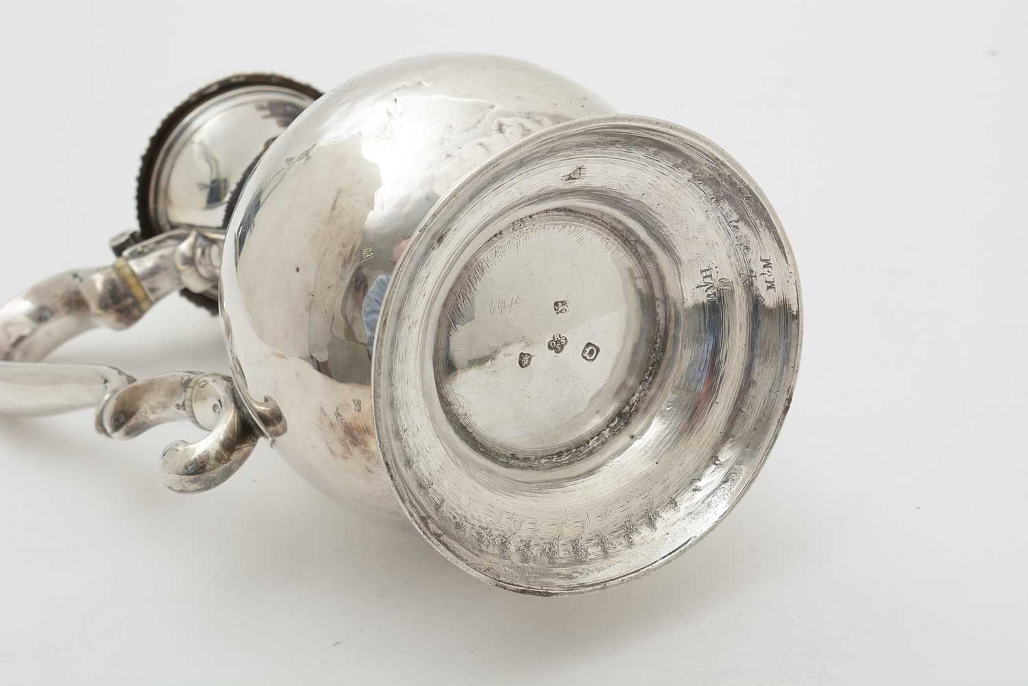 A George III silver coffee pot, by Daniel Smith & Robert Sharp, - Image 3 of 6