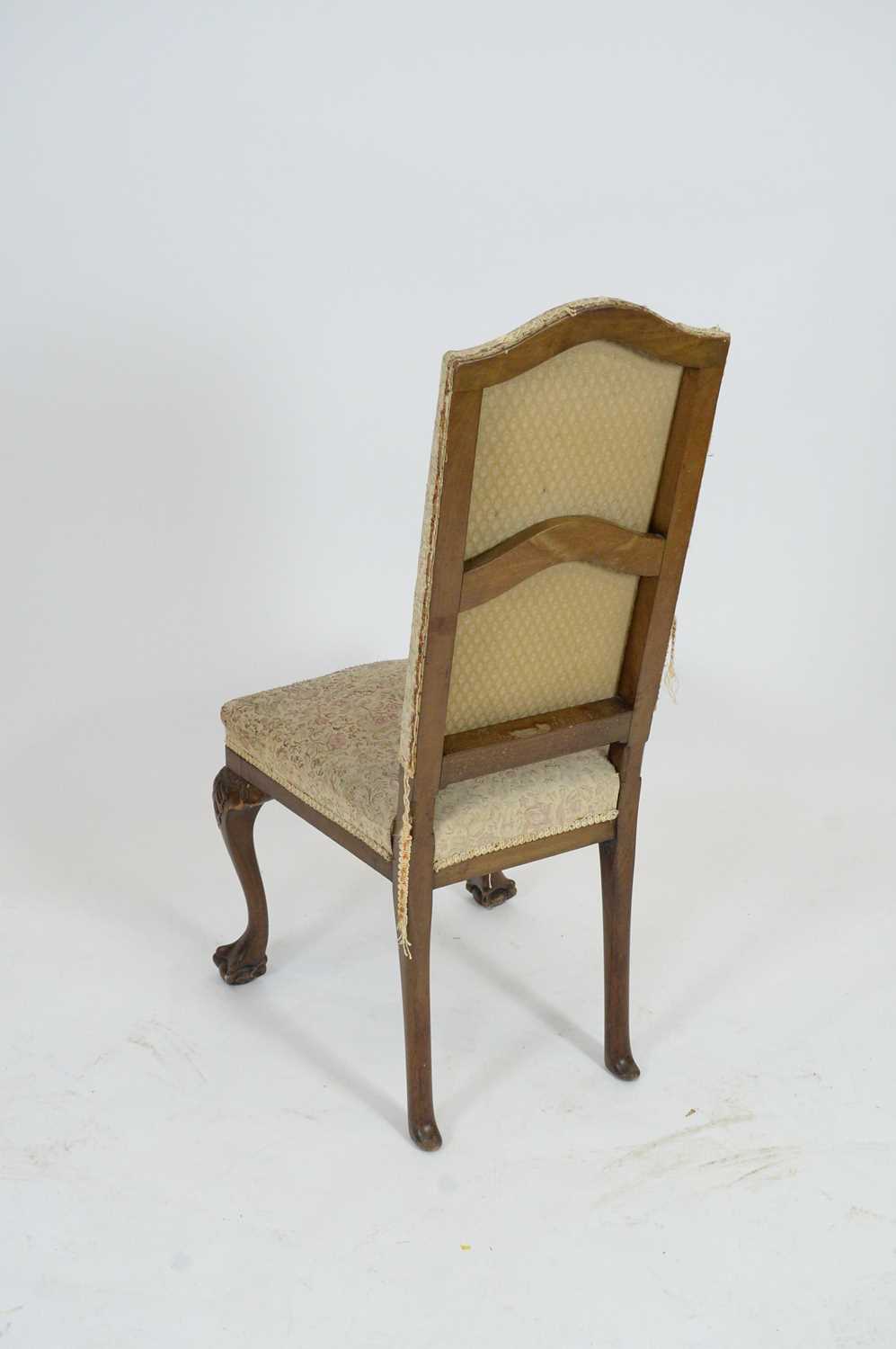 A set of ten Georgian-style mahogany high-back dining chairs. - Image 3 of 6