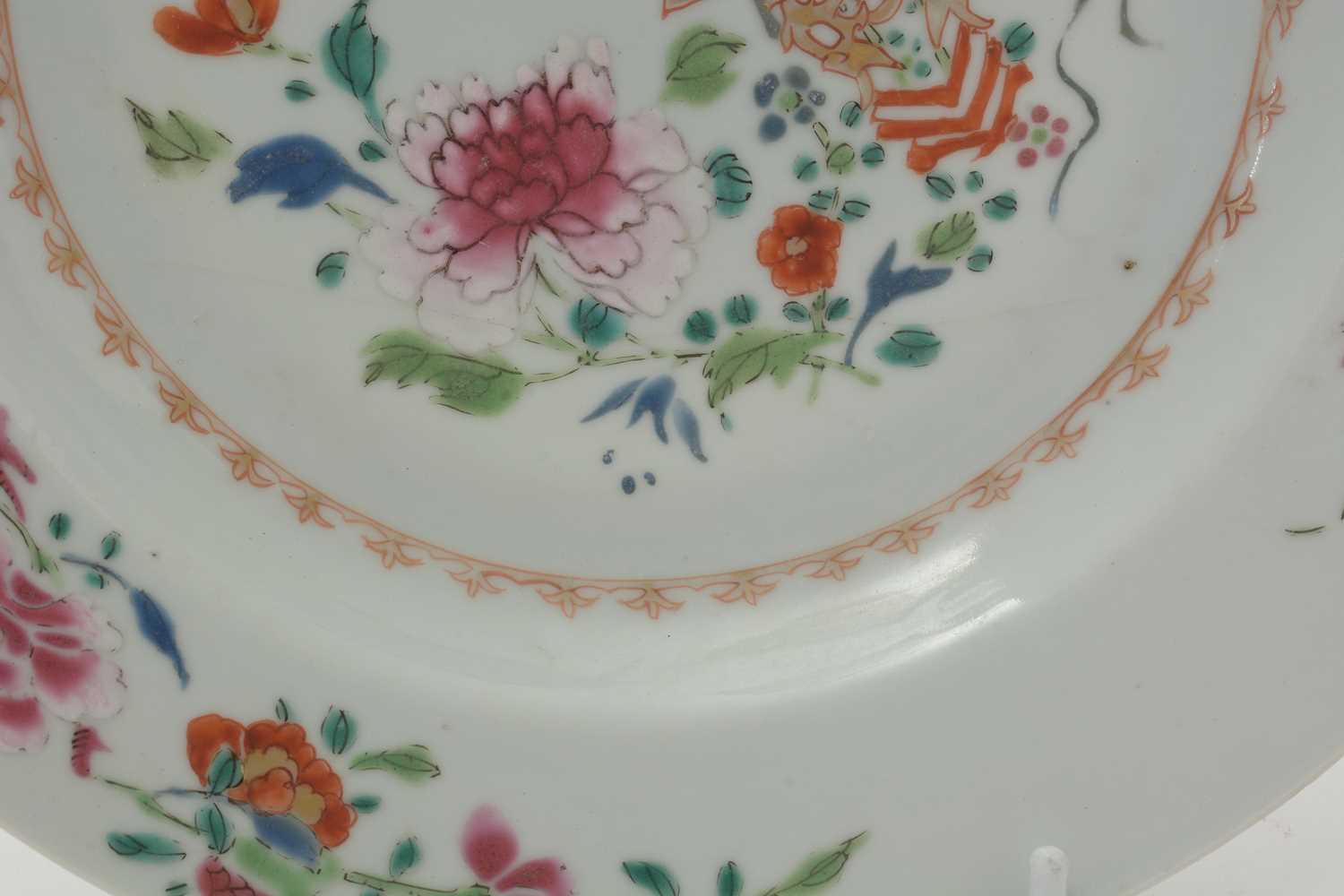 Famille Rose charger and two plates - Image 6 of 8