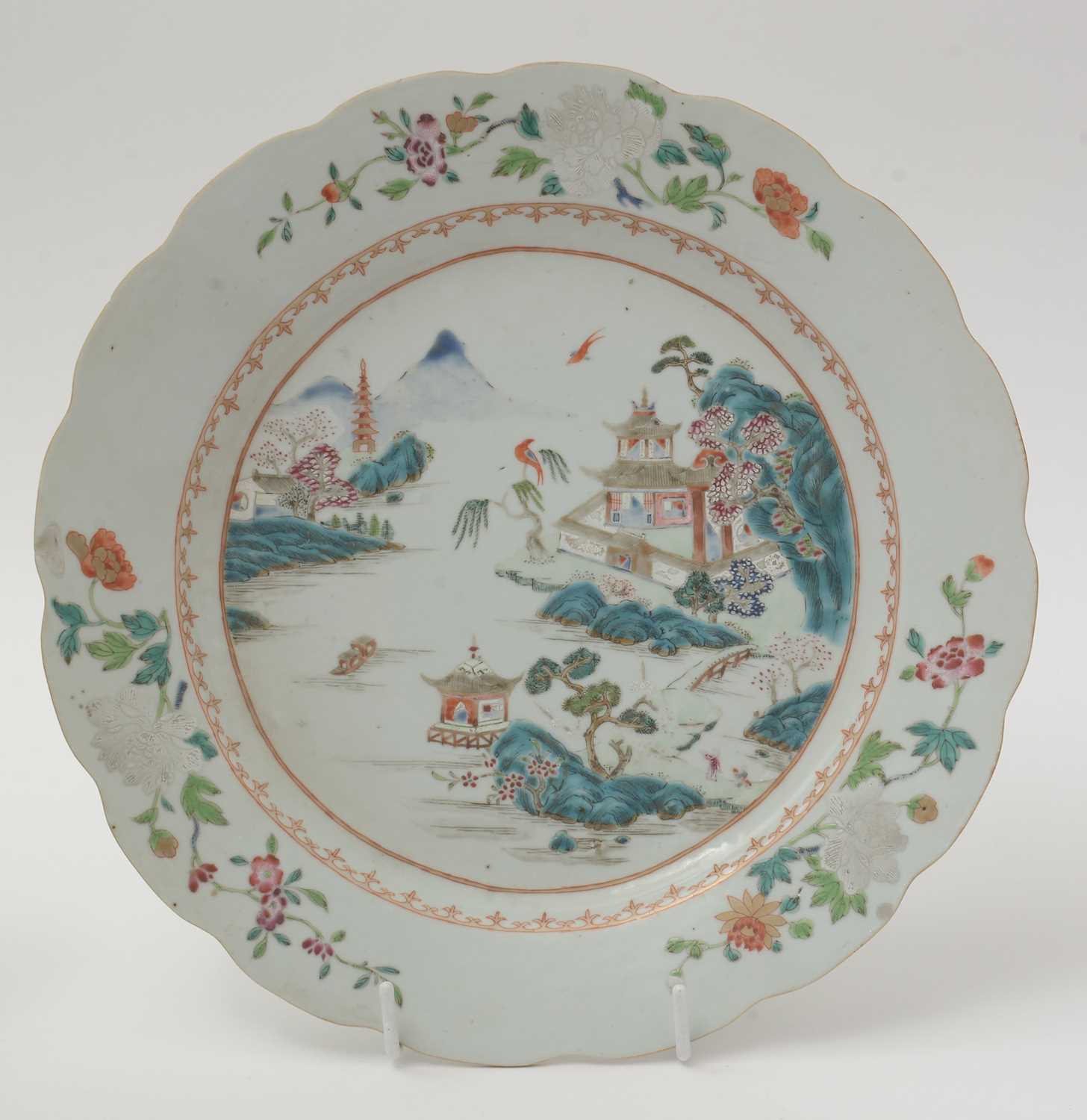 Famille Rose charger and two plates - Image 7 of 8