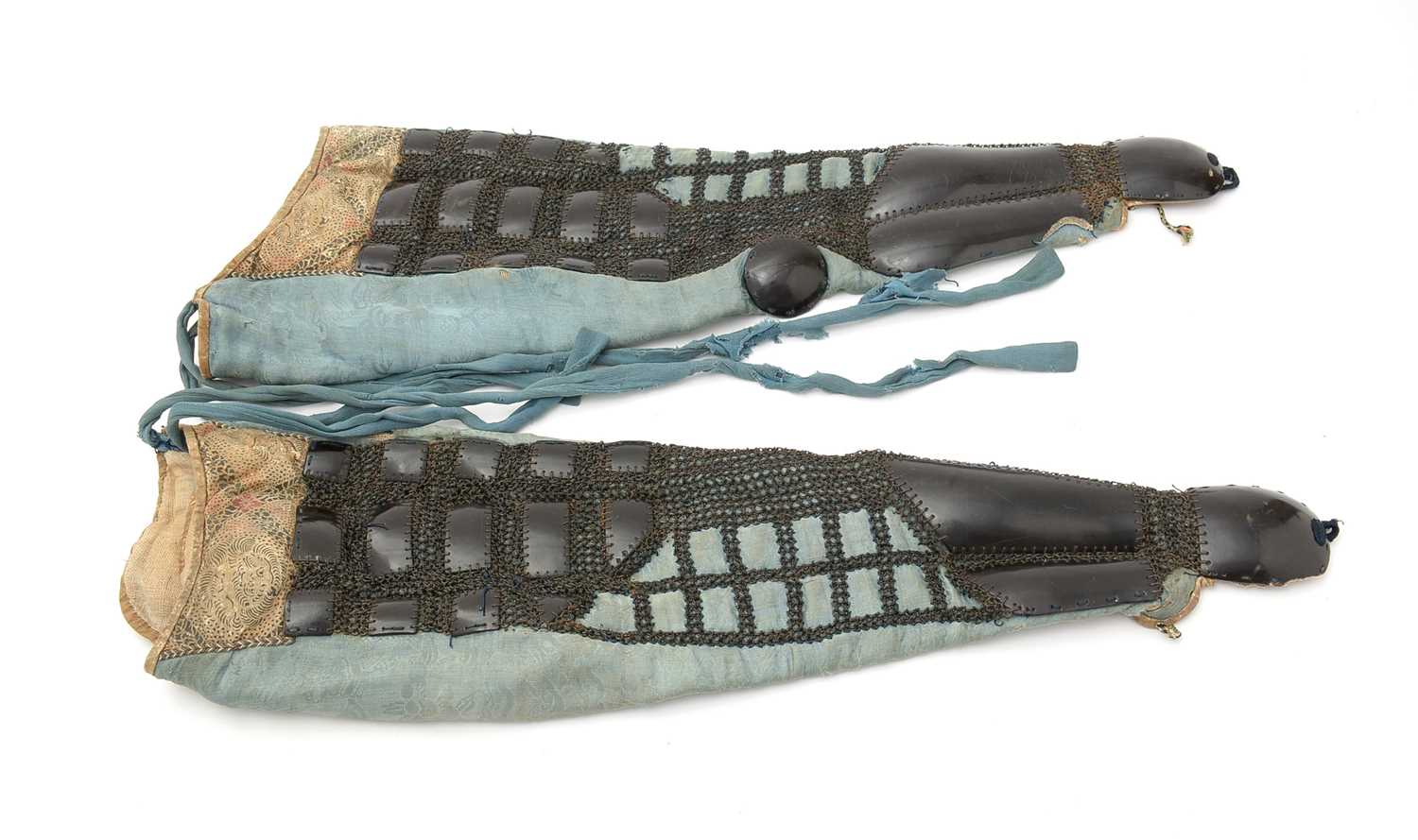 A pair of Kusari sleeves (kote), together with a cuisses - Image 8 of 23