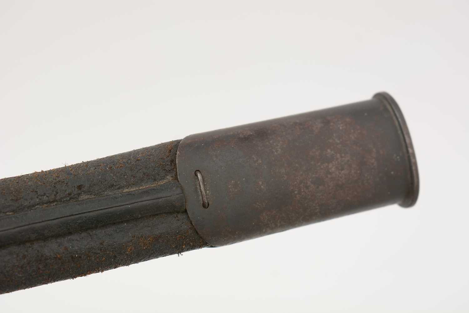 A WWI British bayonet, and a WWII machete - Image 7 of 32