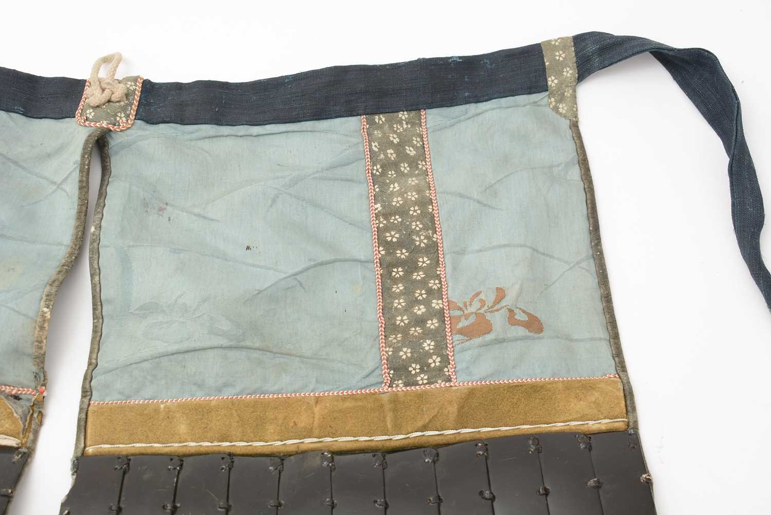 A pair of Kusari sleeves (kote), together with a cuisses - Image 3 of 23