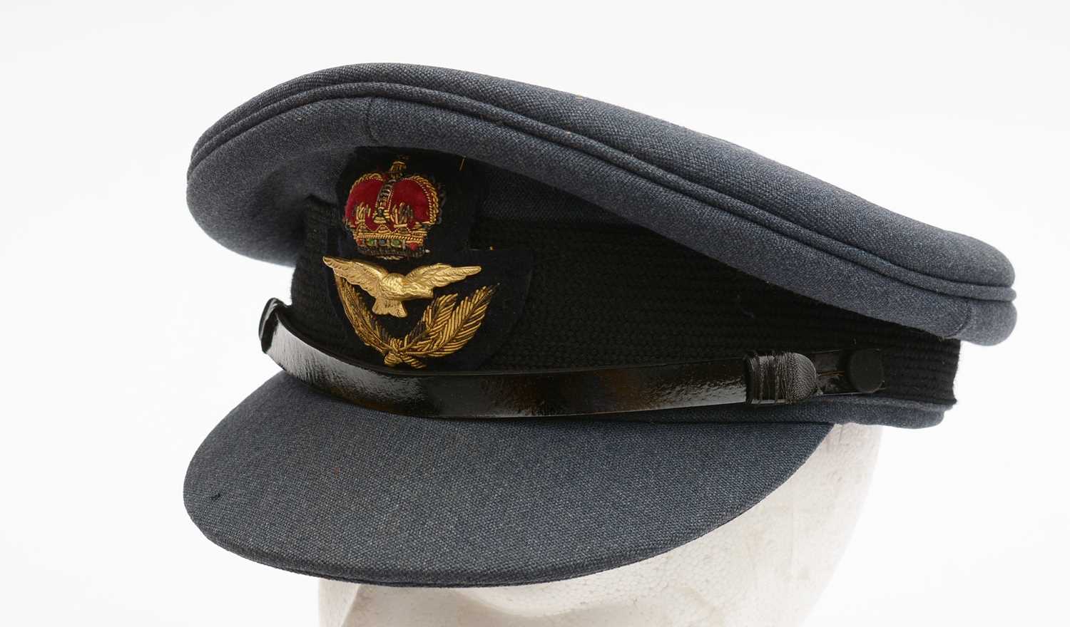 A collection of Royal Air Force uniforms - Image 13 of 19