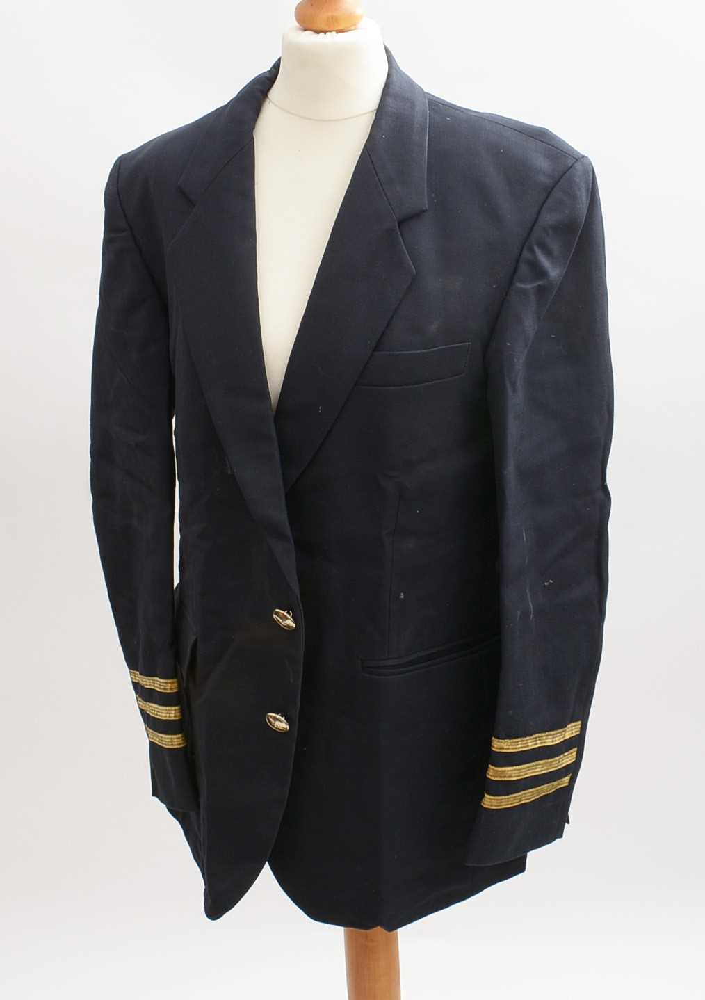 A collection of Royal Air Force uniforms - Image 9 of 19