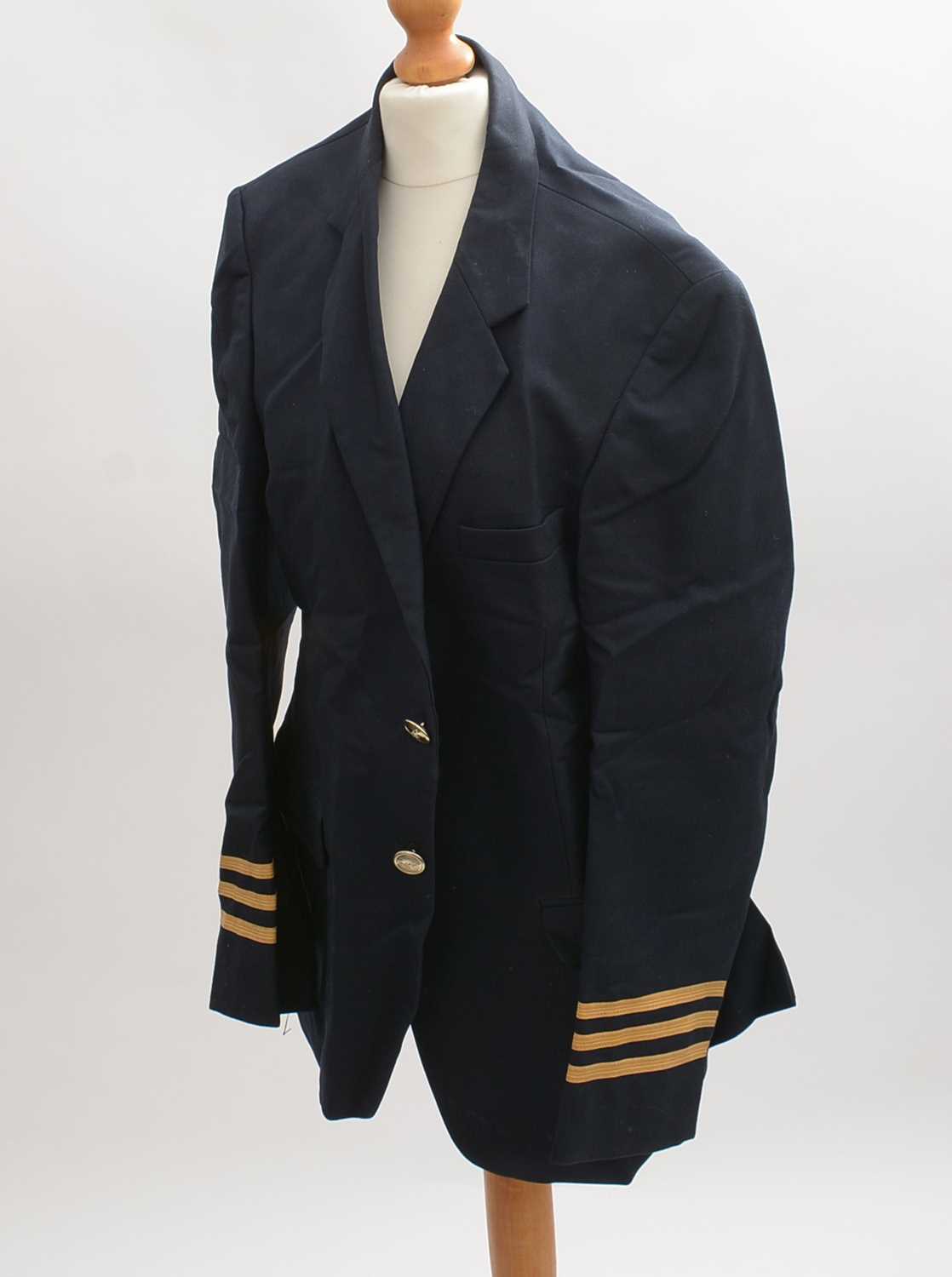 A collection of Royal Air Force uniforms - Image 6 of 19