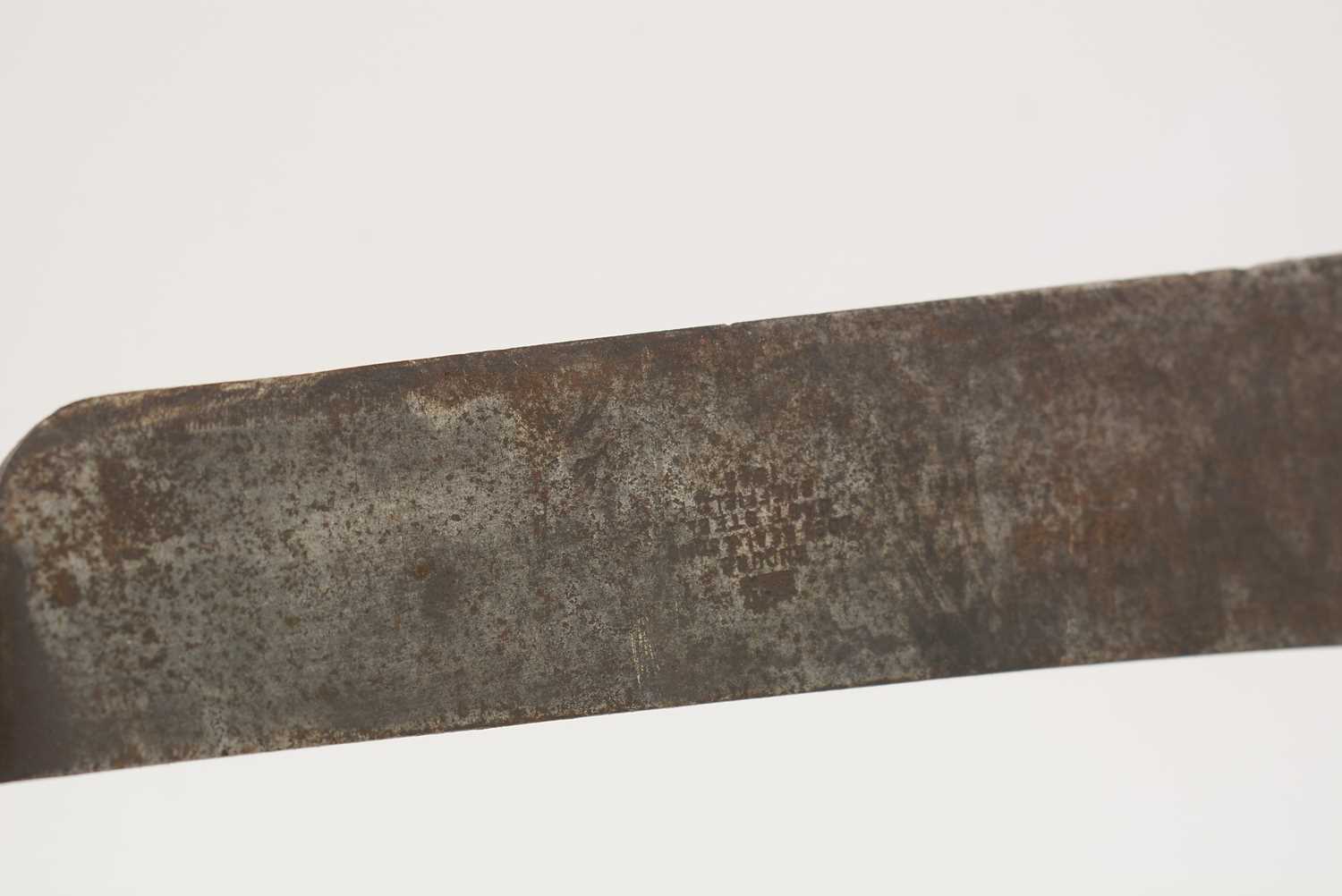 A WWI British bayonet, and a WWII machete - Image 25 of 32