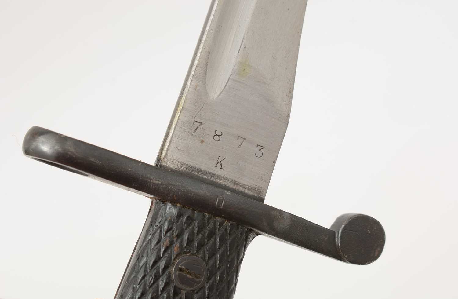 A Spanish WWII bayonet and a Swiss SIG bayonet - Image 10 of 19