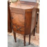 A Georgian mahogany washstand/bidet