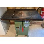 A Wadkin Bursgreen circular saw bench, 240 v