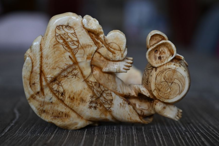 Three Japanese antique carved ivory okimono figure groups - Image 7 of 7