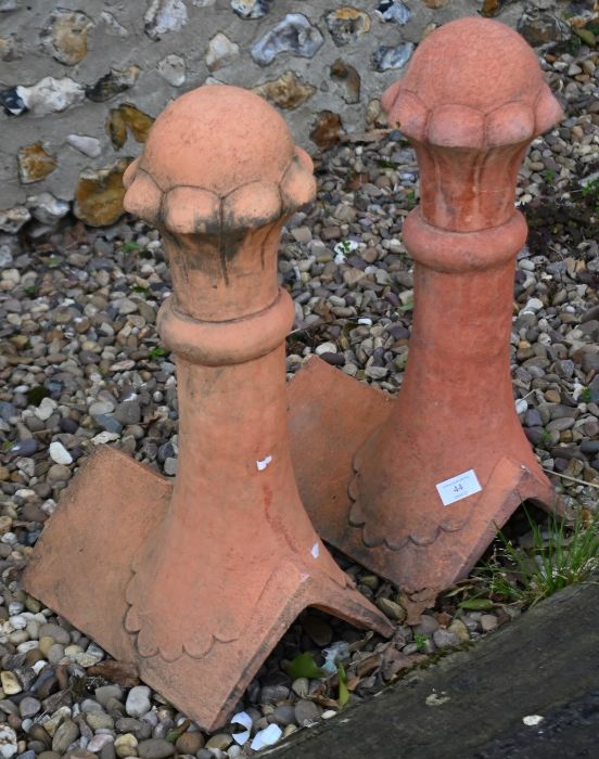 A pair of reconstituted stone Victorian style ball finial ridge tiles - Image 3 of 3