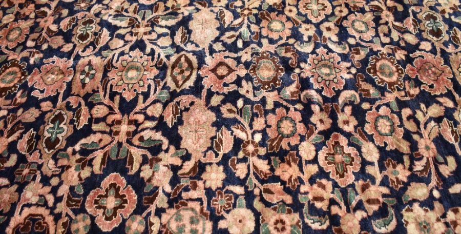 An old Persian Hamadan carpet - Image 3 of 4