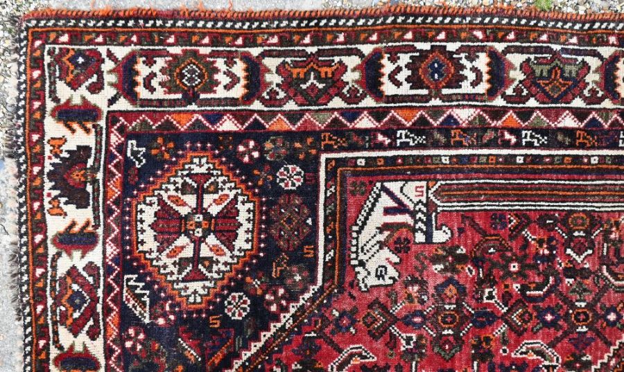 An old Persian Shiraz carpet - Image 5 of 6