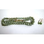Graduated jade bead necklace and drop earrings