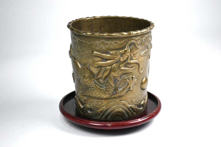 A Chinese polyhedral twelve sided vase and polished bronze dragon vase - Image 6 of 8