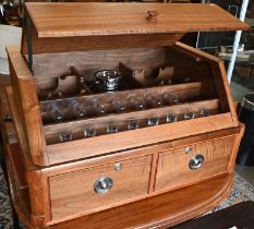 A 'Balindore' bespoke walnut gun box (to fit Range Rover)