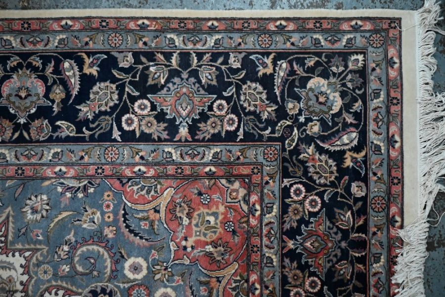 A classic Nian rug, traditional cream ground with floral design - Image 2 of 4