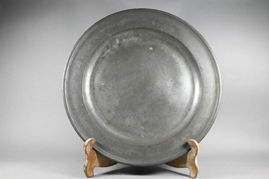 An 18th century pewter charger