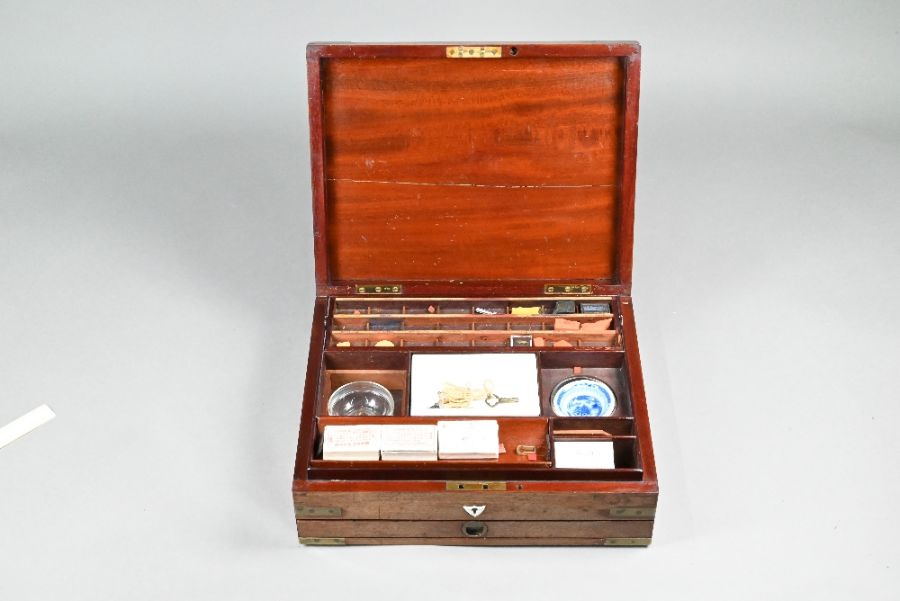 A Victorian brass-bound mahogany artist's paint-box - Image 5 of 5