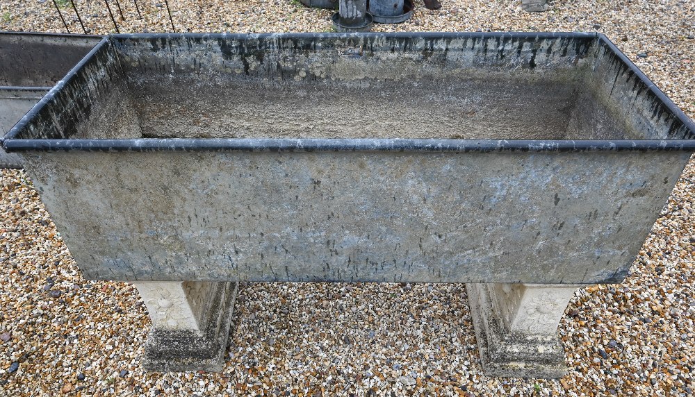 Galvanized rail top trough on pedestals, 127 x 50 x 40 cm h - Image 3 of 4