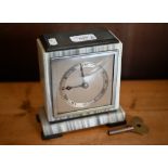A Pegler & Wyatt Southampton Art Deco white onyx desk or mantel clock, 16 cm high