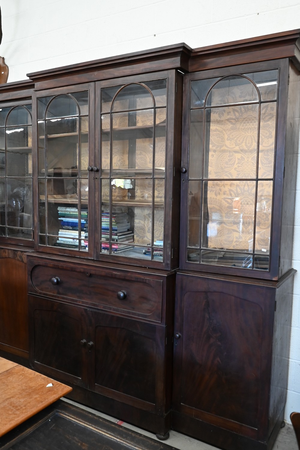 A 19th century mahogany breakfront library secretaire bookcase, prov.: Avington Park, Hampshire, - Image 2 of 5