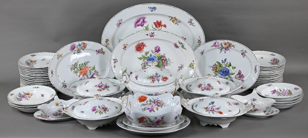 Quantity of  Dresden and Meissen outside-decorated dinner ware, with floral sprays, comprising; a - Image 3 of 8